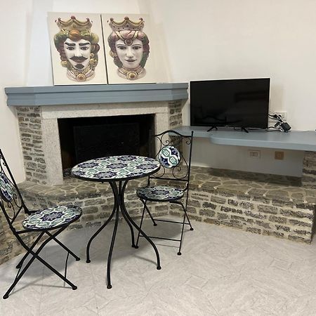 Villa Dolce Vita Rooms Castelluzzo Luaran gambar