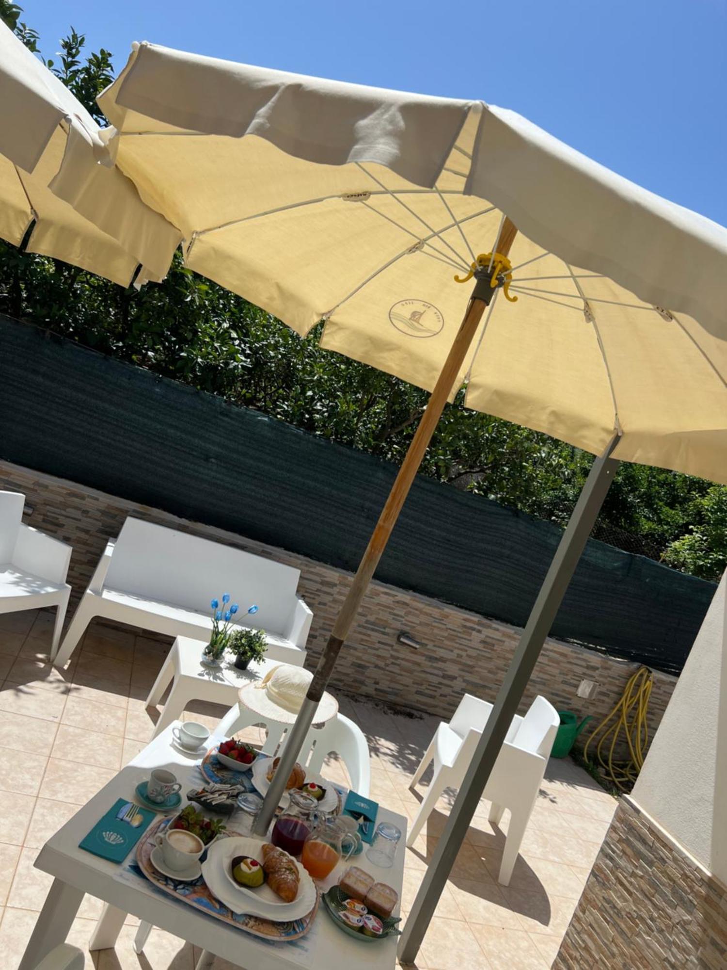 Villa Dolce Vita Rooms Castelluzzo Luaran gambar