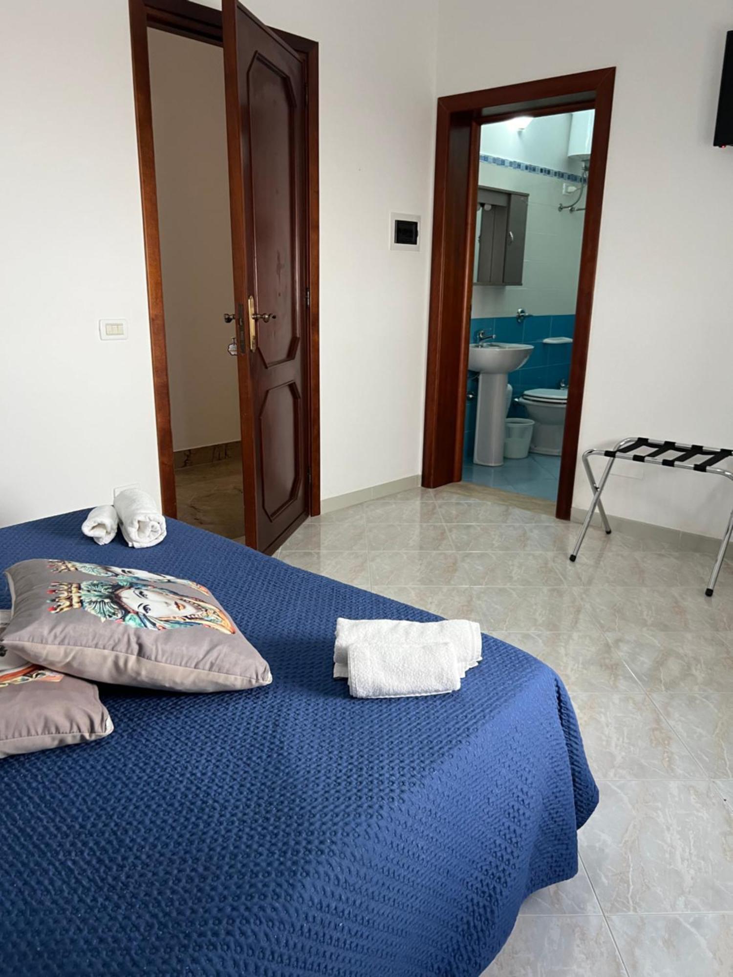 Villa Dolce Vita Rooms Castelluzzo Luaran gambar